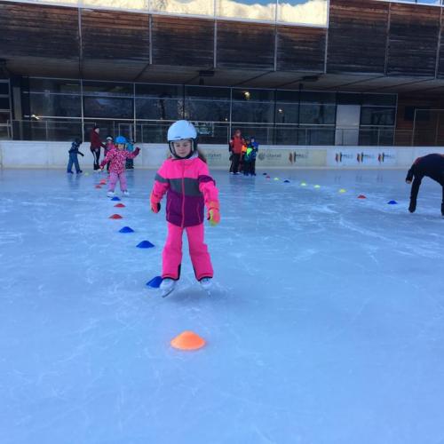 1b Eislaufen 10