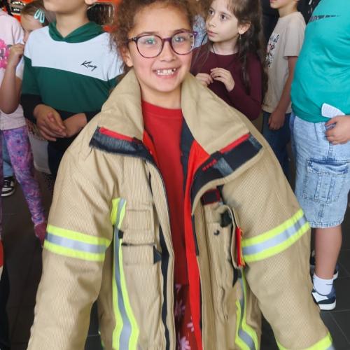 FF